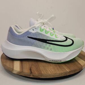 Nike Men's Zoom Fly 5 Green White Size 10 running/training